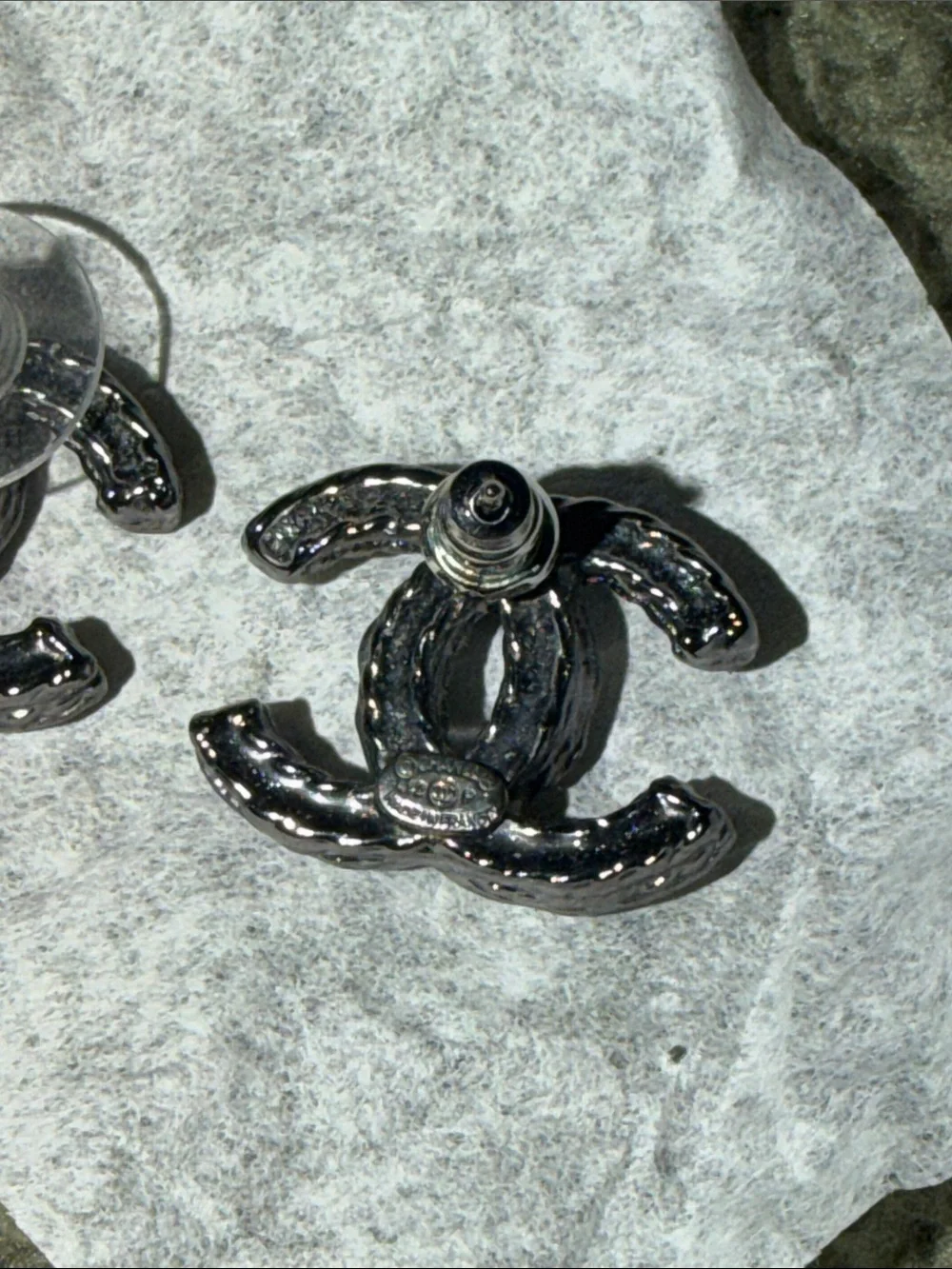 CHANEL Silver Crystal CC Logo Stud Earrings - Picture 4 of 5